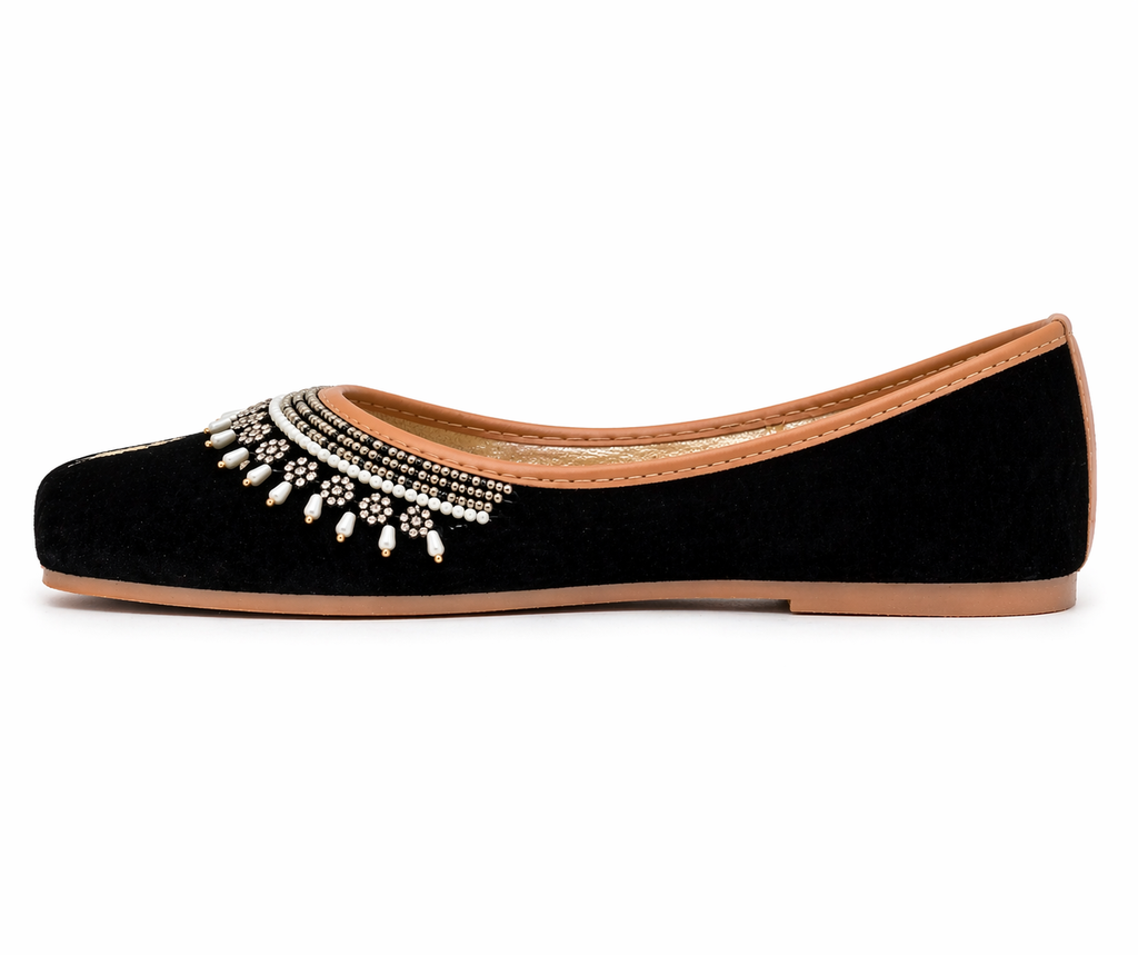 Black embellished Punjabi juttis by Desi Step London