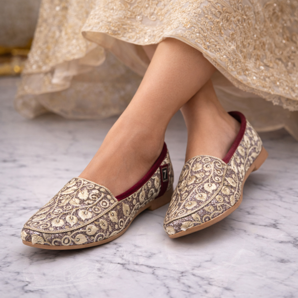 Gold embellished Punjabi jutti by Desi Step London